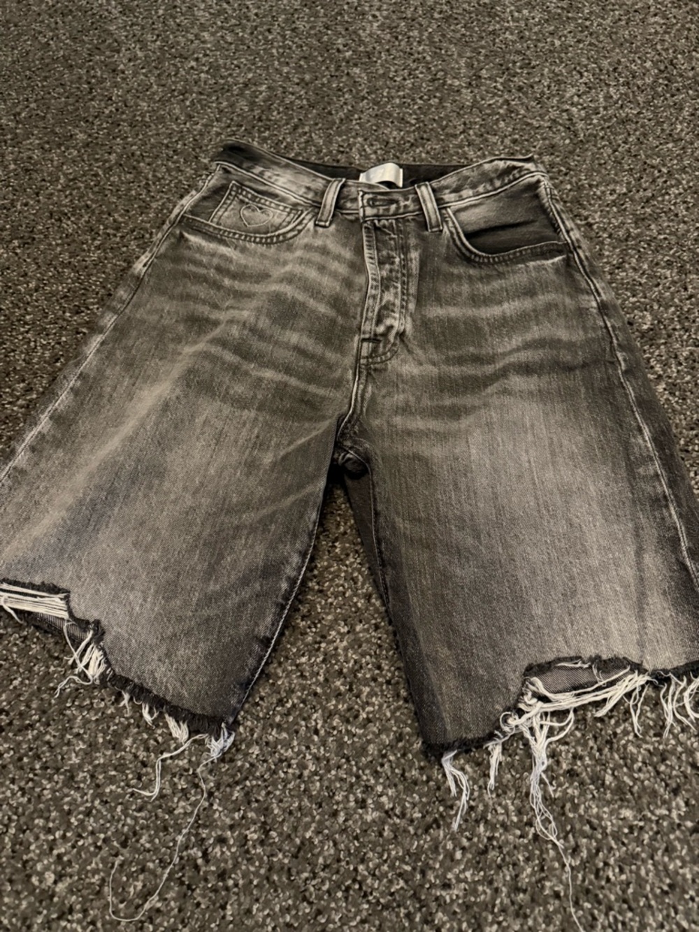 Womens 7 for all mankind shorts 26